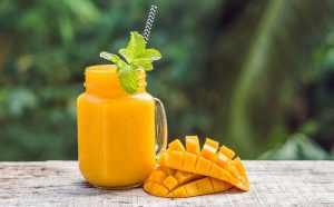 fresh mango smoothie, 